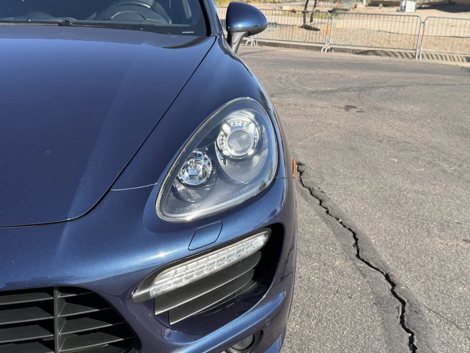 2013 Porsche 958 Cayenne GTS - Image 29 of 31