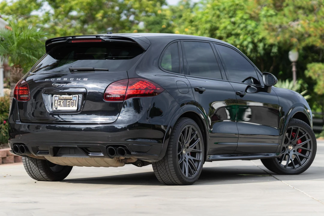 2013 Porsche 958 Cayenne GTS - Image 4 of 31