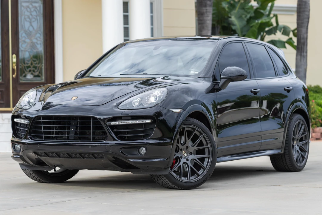 2013 Porsche 958 Cayenne GTS - Image 3 of 31