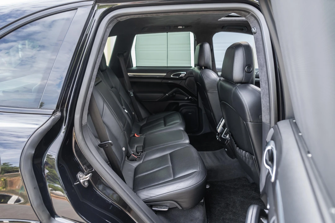 2013 Porsche 958 Cayenne GTS - Image 31 of 31