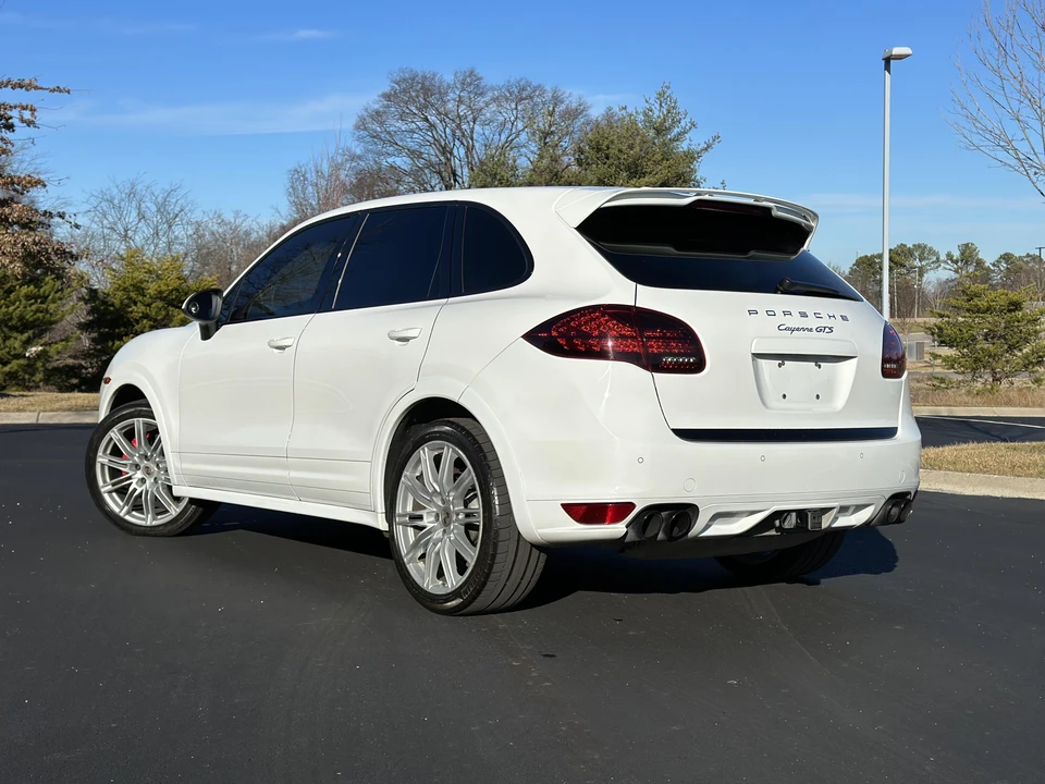 2013 Porsche 958 Cayenne GTS - Image 23 of 31