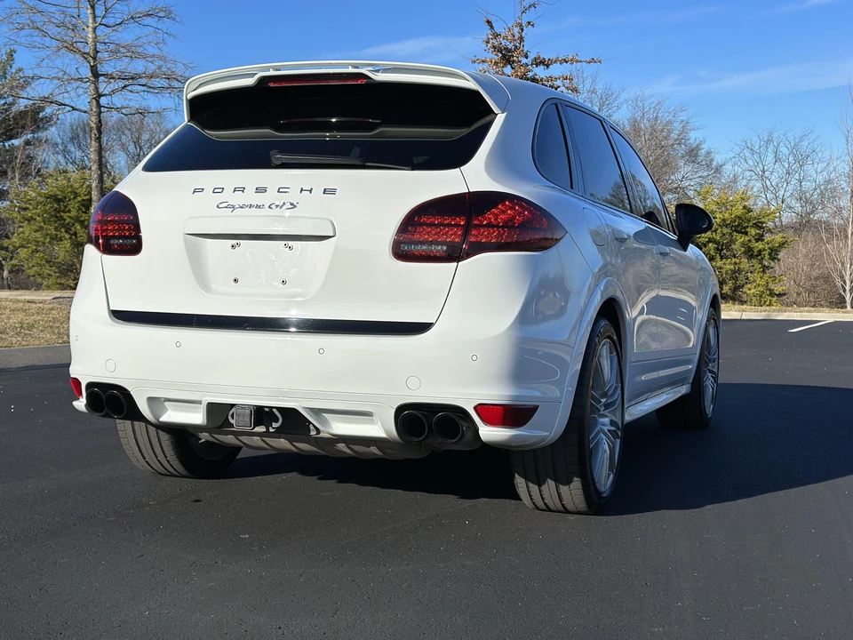 2013 Porsche 958 Cayenne GTS - Image 29 of 31