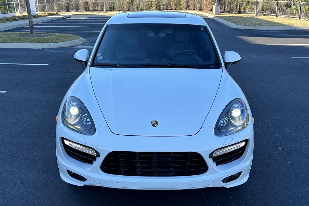 2013 Porsche 958 Cayenne GTS - Image 6 of 31