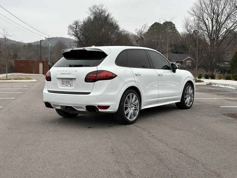2013 Porsche 958 Cayenne GTS - Image 31 of 31