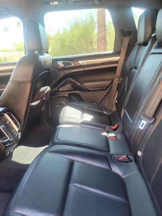 2013 Porsche 958 Cayenne GTS - Image 16 of 28