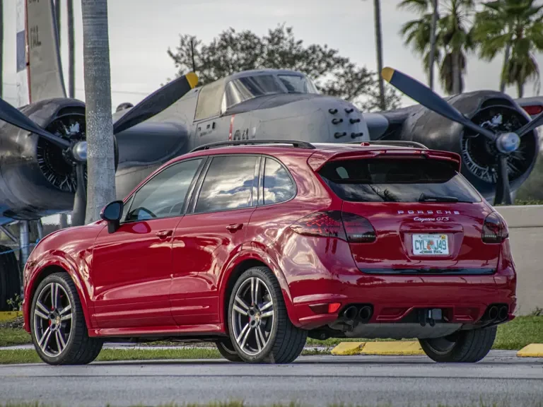 2013 Porsche 958 Cayenne GTS - Image 3 of 17