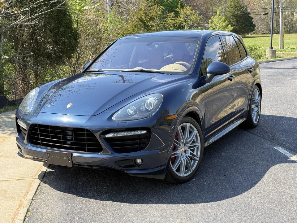 2013 Porsche 958 Cayenne GTS - Image 8 of 31