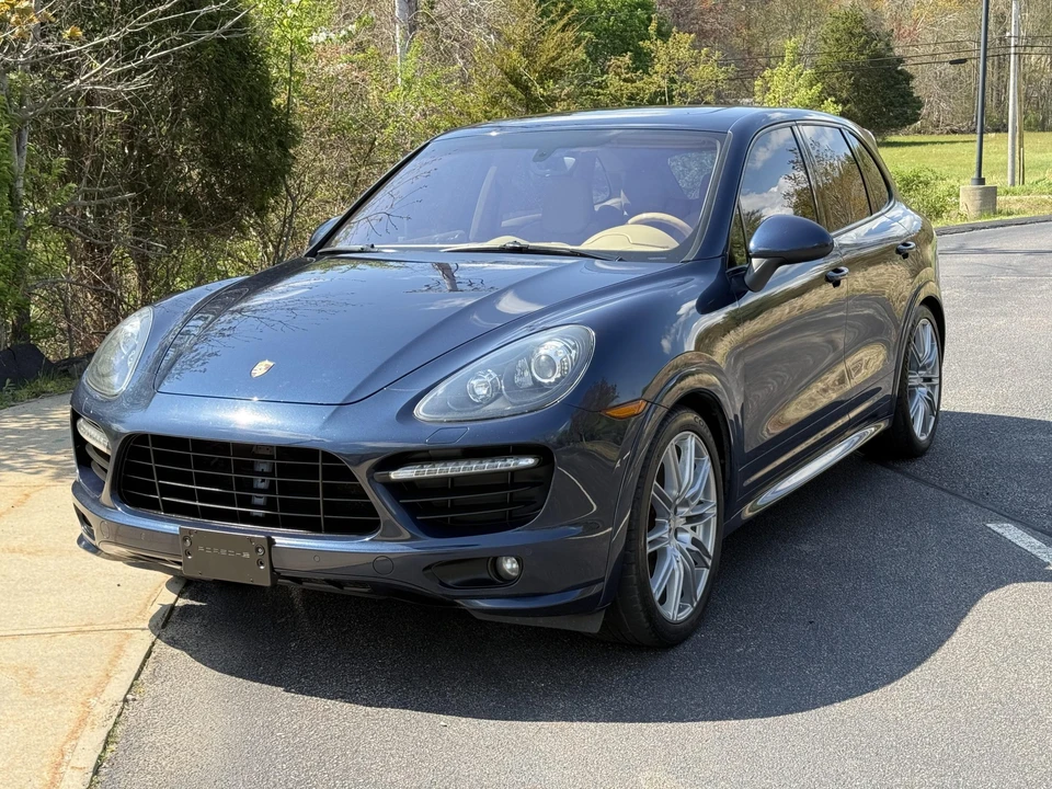 2013 Porsche 958 Cayenne GTS - Image 23 of 31
