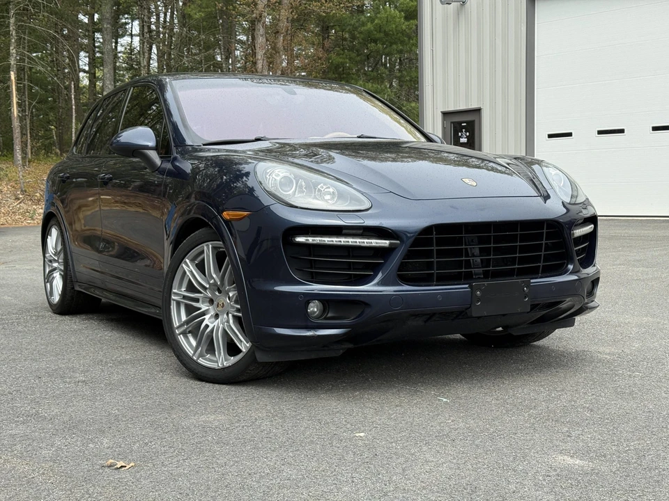 2013 Porsche 958 Cayenne GTS - Image 31 of 31