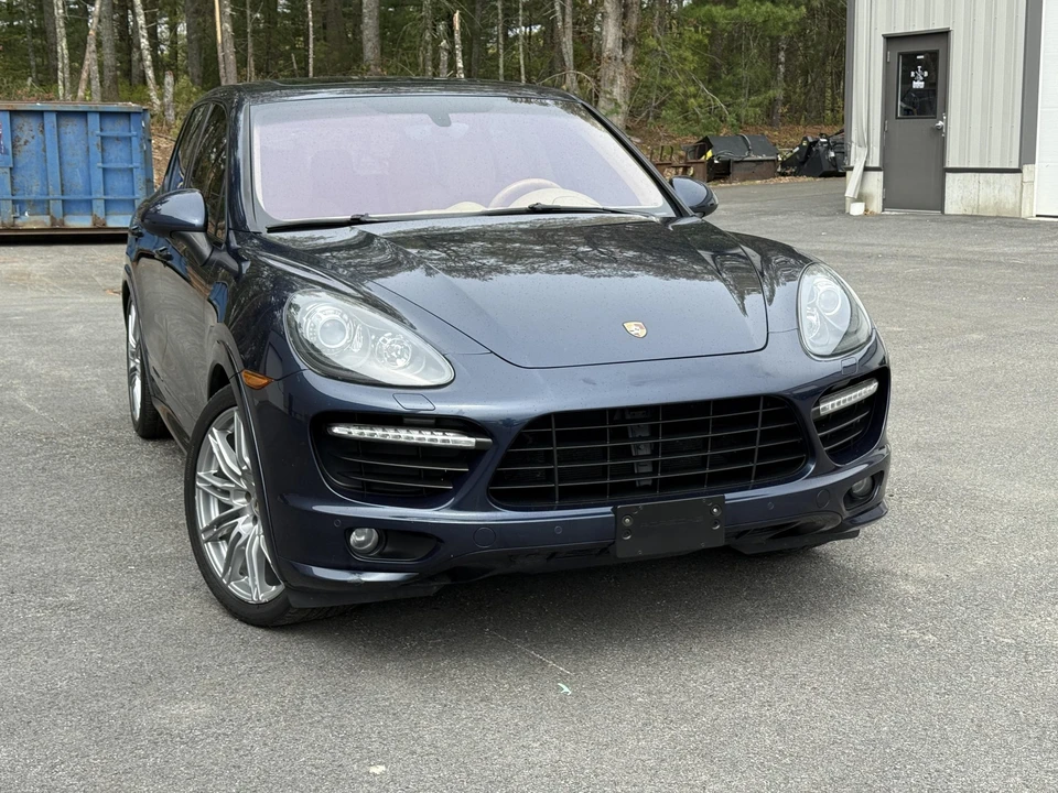 2013 Porsche 958 Cayenne GTS - Image 29 of 31