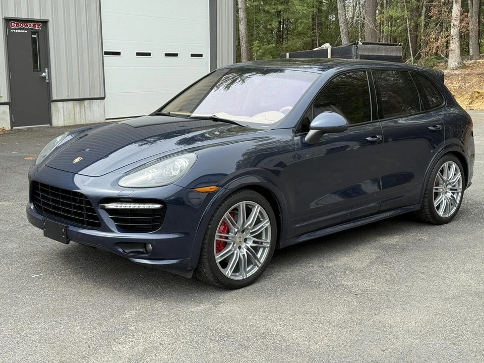 2013 Porsche 958 Cayenne GTS - Image 16 of 31