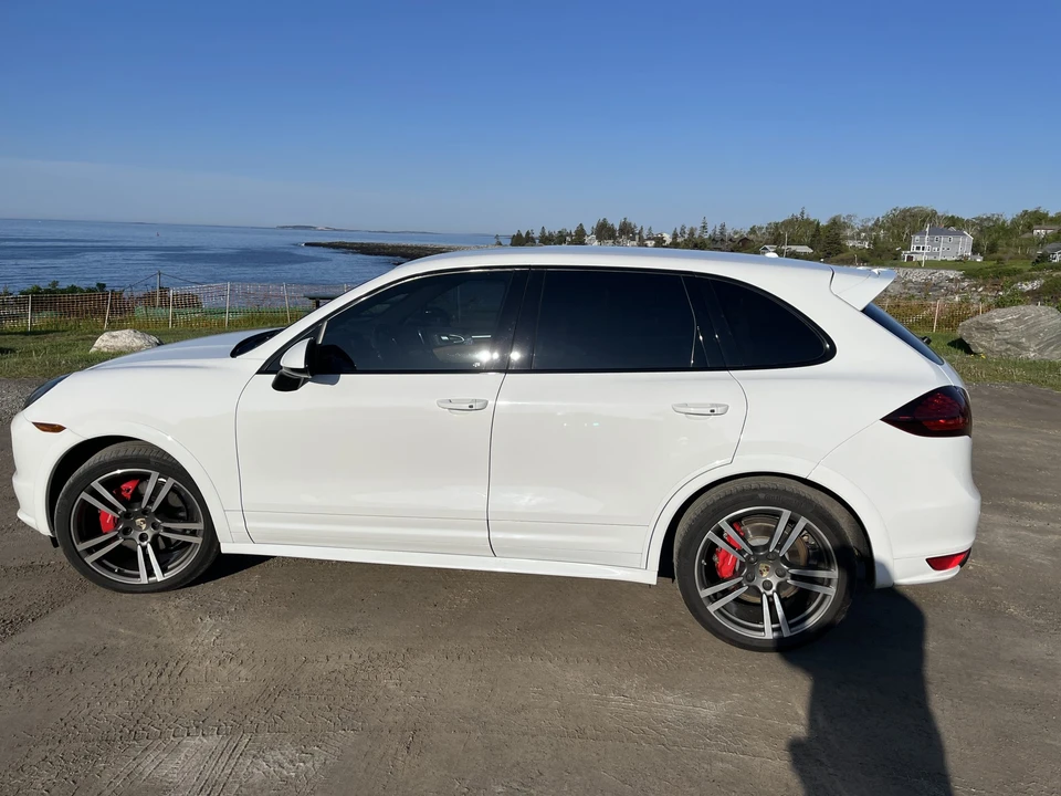 2013 Porsche 958 Cayenne GTS - Image 3 of 31
