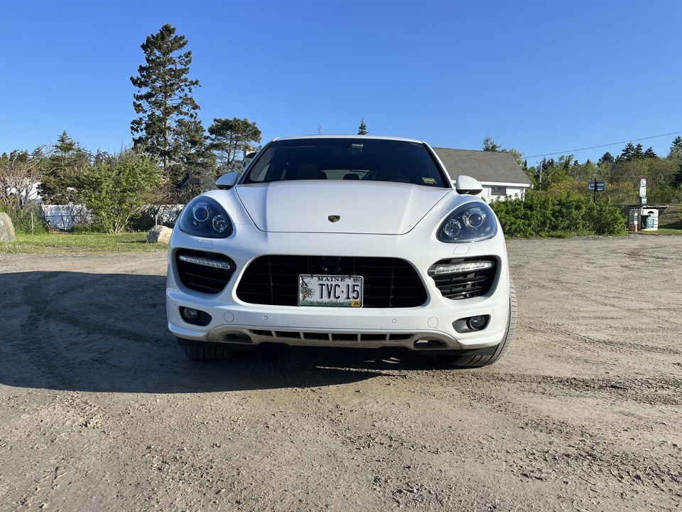 2013 Porsche 958 Cayenne GTS - Image 8 of 31