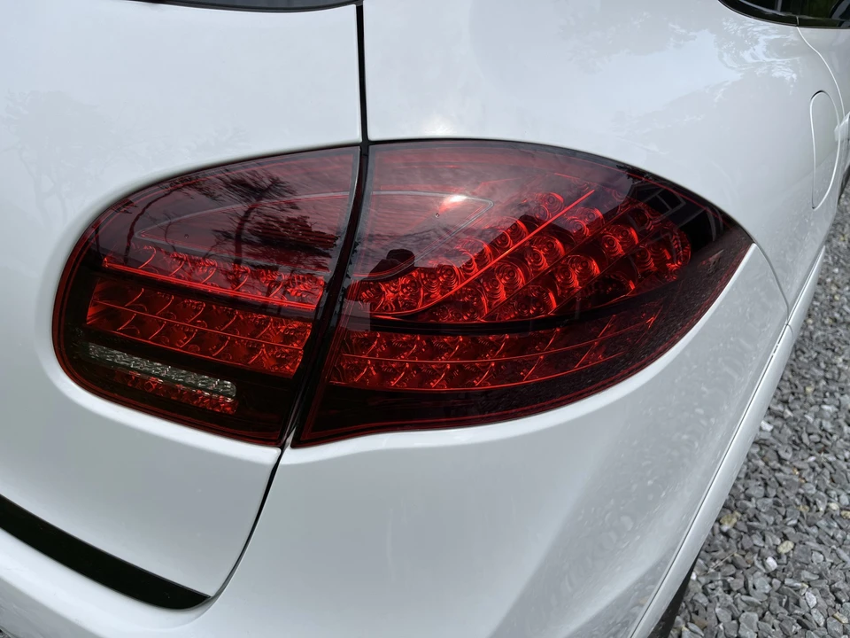 2013 Porsche 958 Cayenne GTS - Image 14 of 31