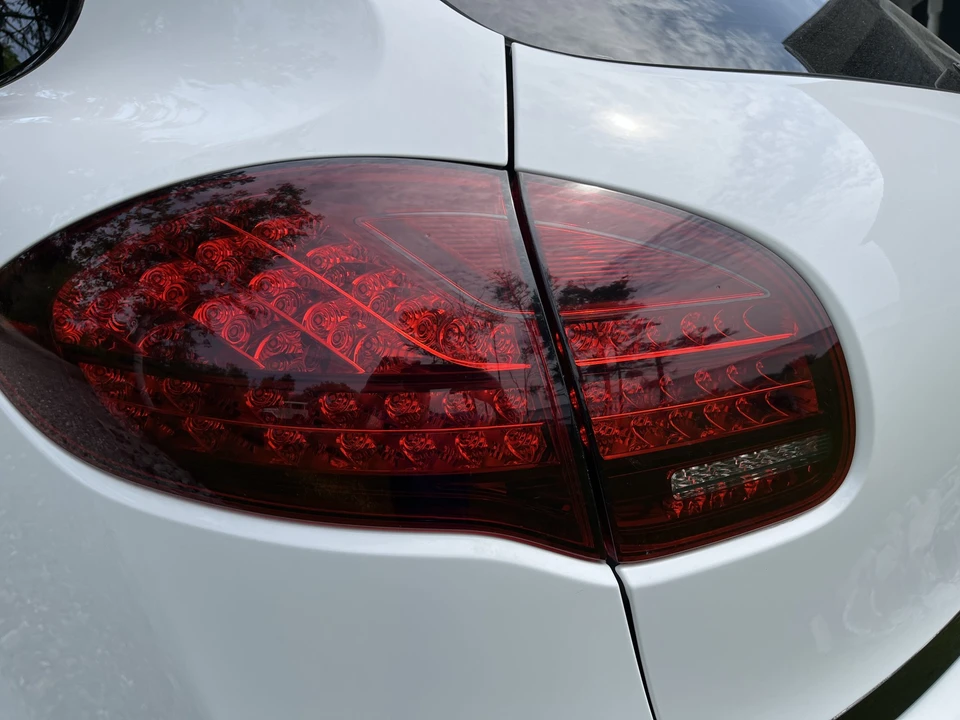 2013 Porsche 958 Cayenne GTS - Image 13 of 31