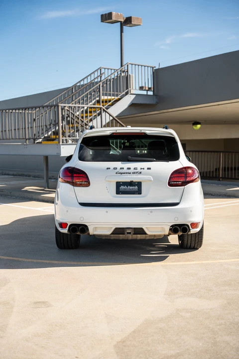 2013 Porsche 958 Cayenne GTS - Image 30 of 31