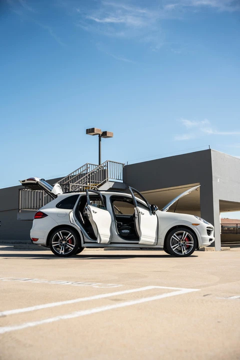 2013 Porsche 958 Cayenne GTS - Image 19 of 31