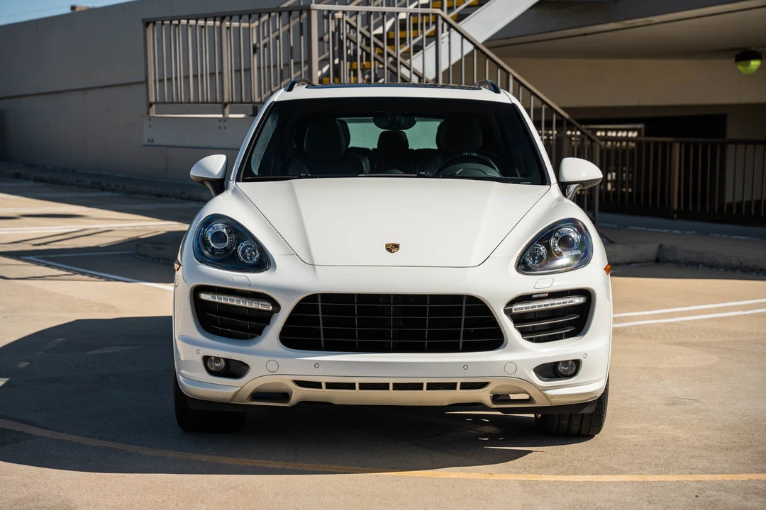 2013 Porsche 958 Cayenne GTS - Image 12 of 31