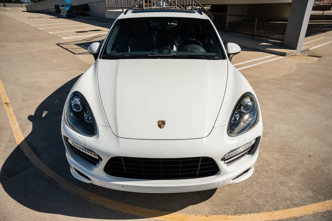 2013 Porsche 958 Cayenne GTS - Image 8 of 31