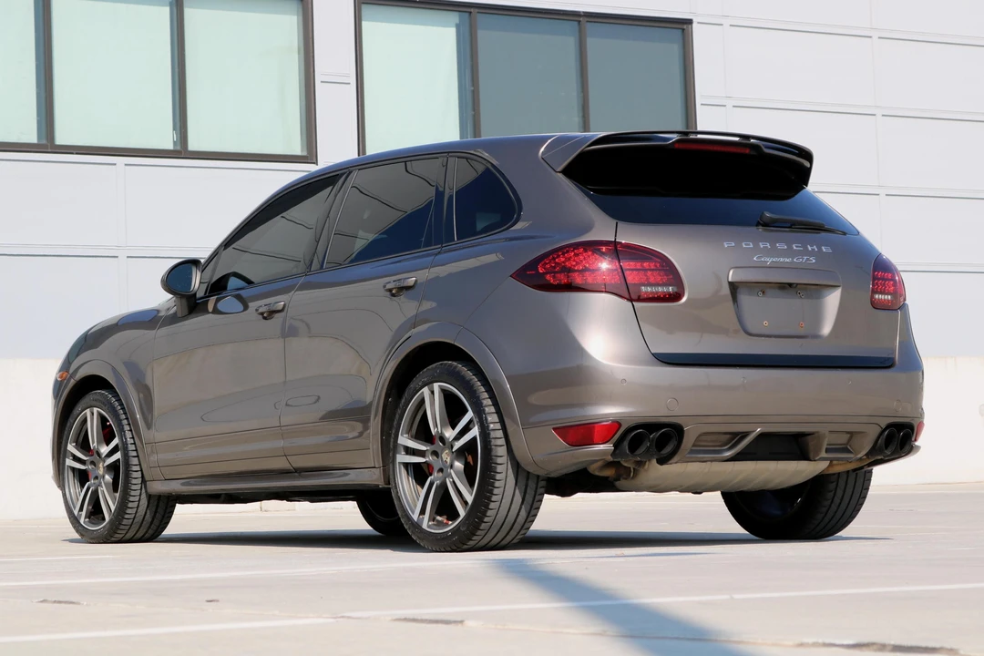 2013 Porsche 958 Cayenne GTS - Image 4 of 5