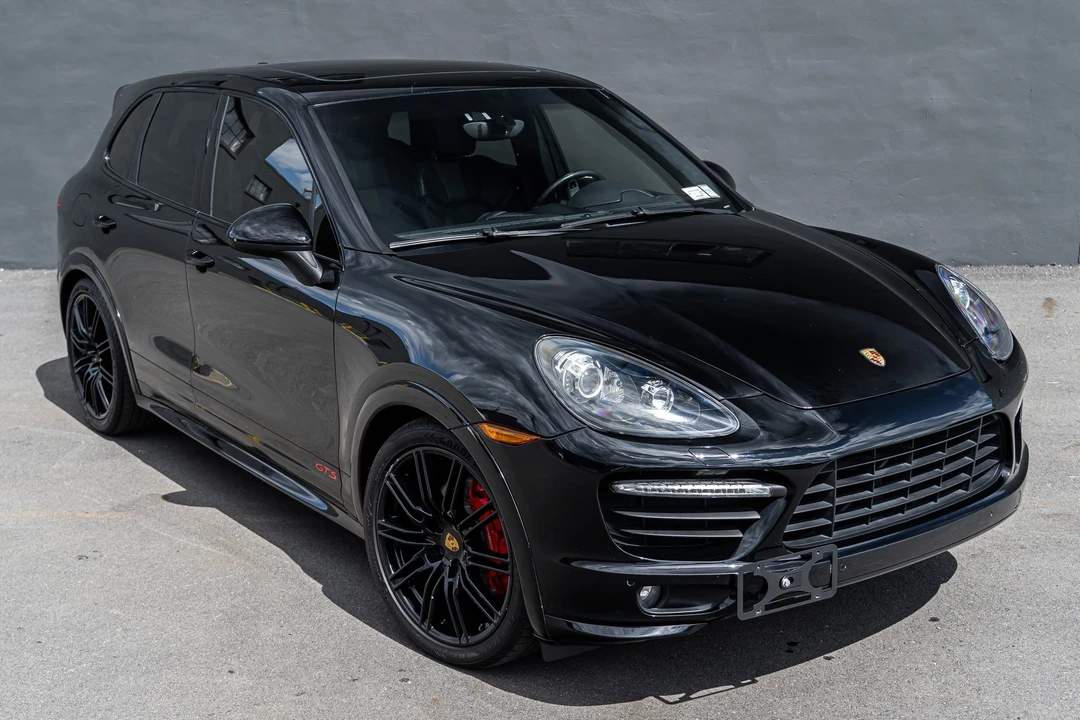2013 Porsche 958 Cayenne GTS - Image 9 of 31