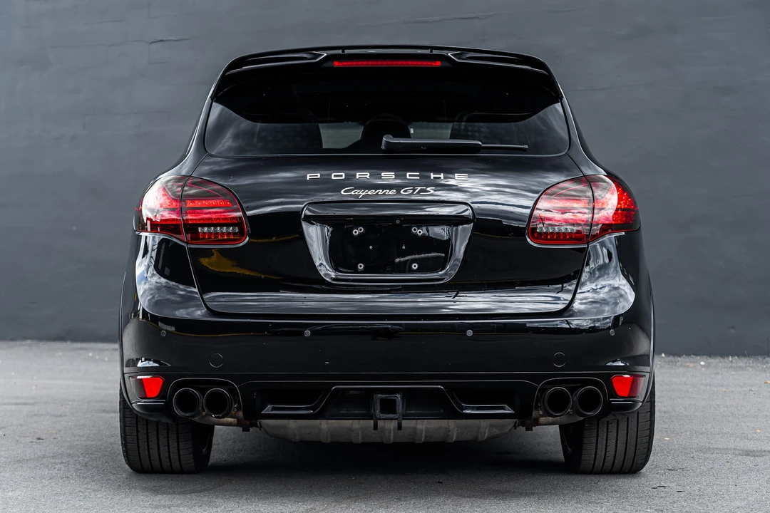 2013 Porsche 958 Cayenne GTS - Image 17 of 31