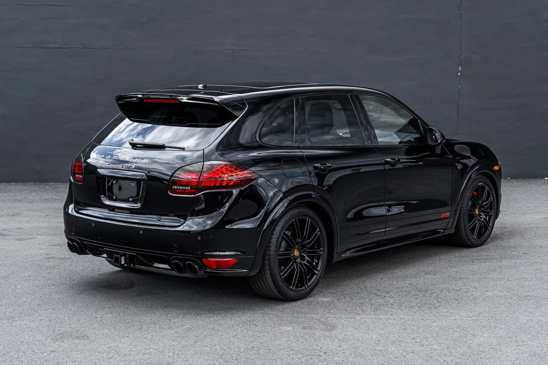 2013 Porsche 958 Cayenne GTS - Image 15 of 31