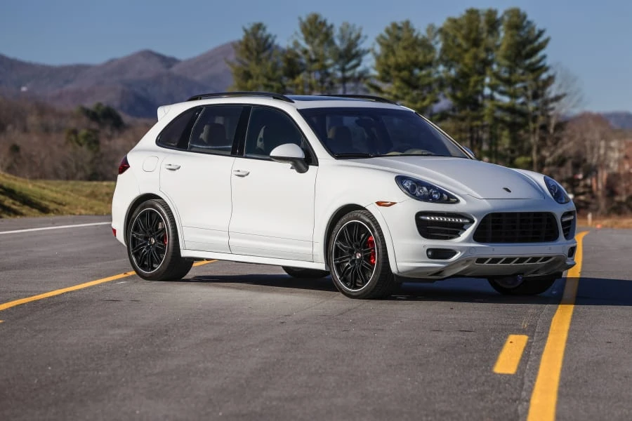2013 Porsche 958 Cayenne GTS - Image 5 of 31