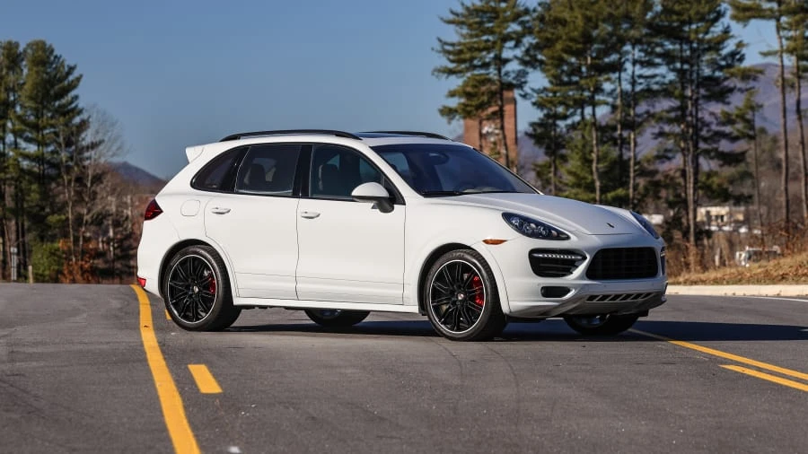 2013 Porsche 958 Cayenne GTS - Image 9 of 31