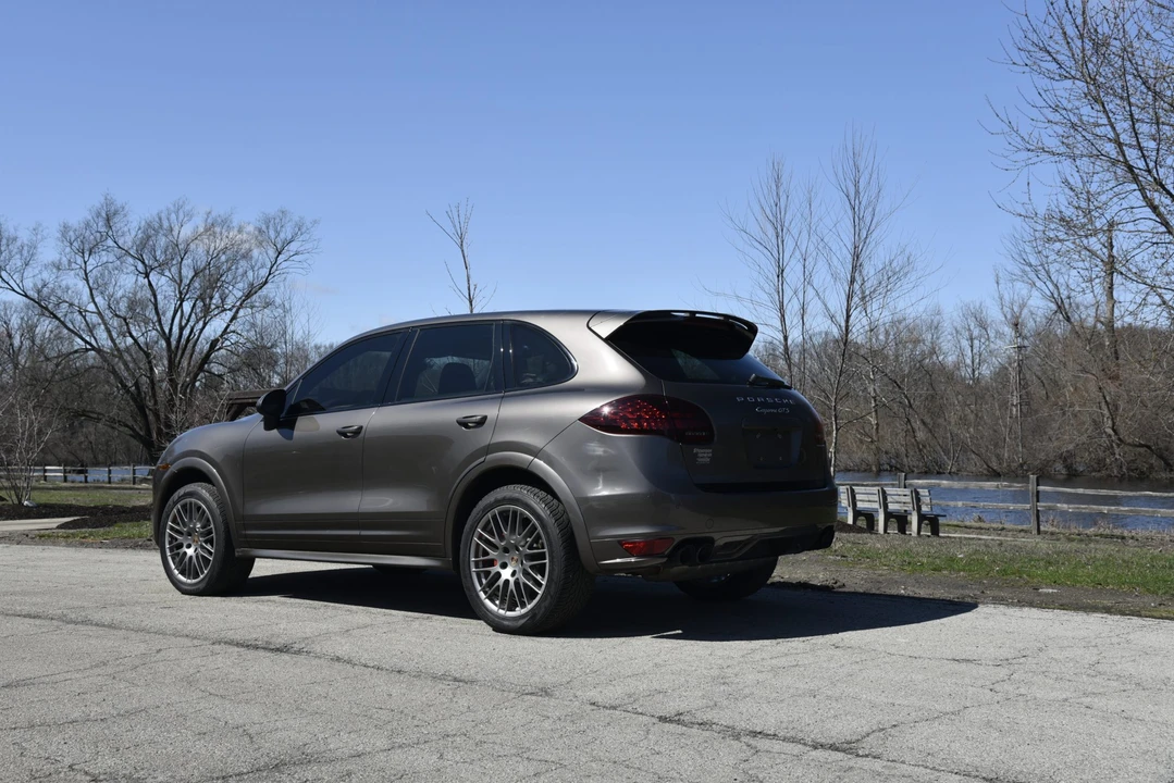 2013 Porsche 958 Cayenne GTS - Image 31 of 31