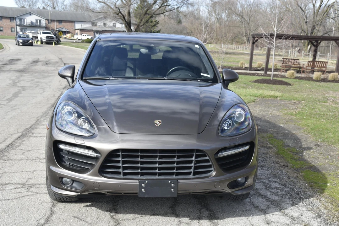 2013 Porsche 958 Cayenne GTS - Image 8 of 31