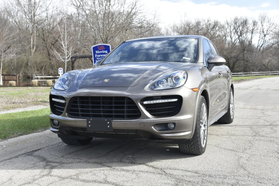 2013 Porsche 958 Cayenne GTS - Image 11 of 31