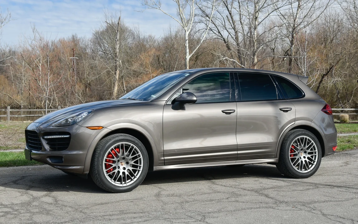 2013 Porsche 958 Cayenne GTS - Image 6 of 31