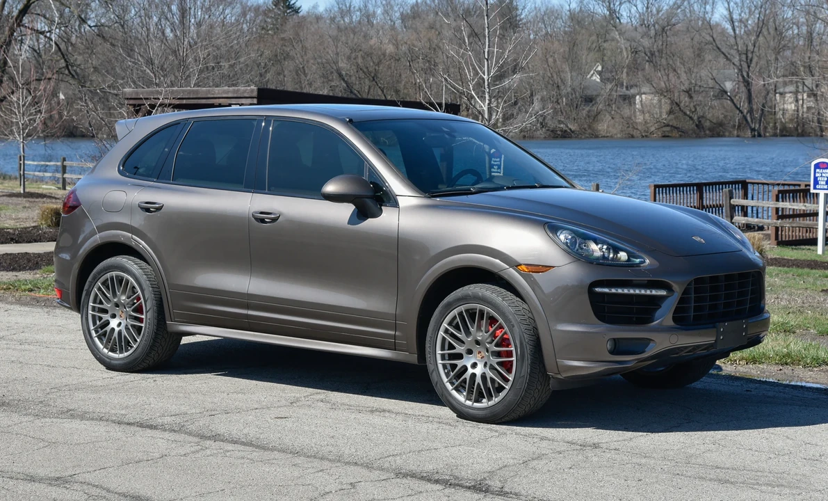 2013 Porsche 958 Cayenne GTS - Image 31 of 31