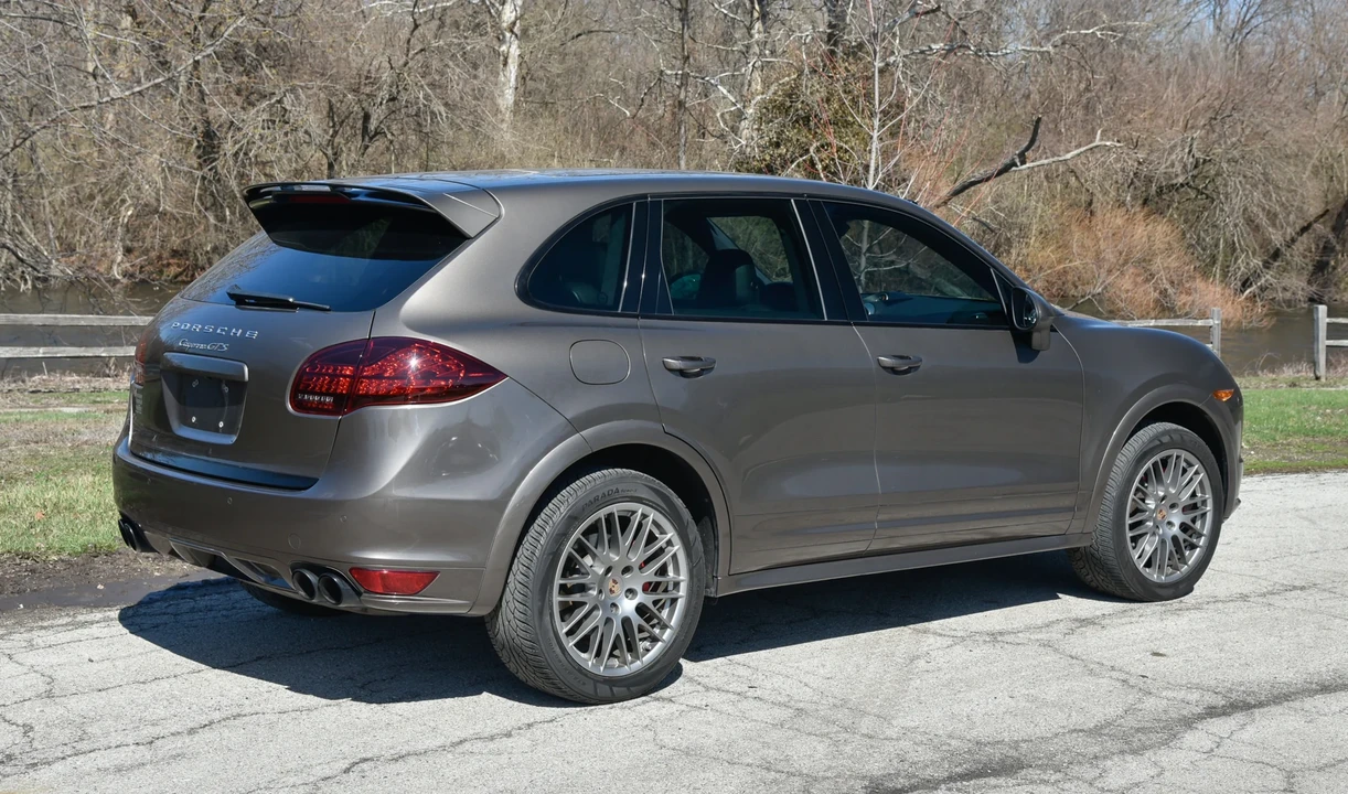 2013 Porsche 958 Cayenne GTS - Image 21 of 31