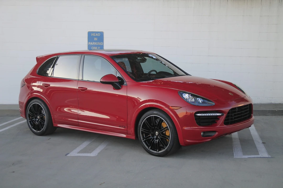 2013 Porsche 958 Cayenne GTS - Image 26 of 31