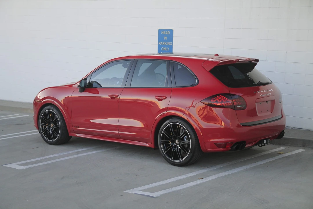 2013 Porsche 958 Cayenne GTS - Image 11 of 31