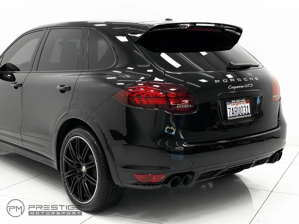 2013 Porsche 958 Cayenne GTS - Image 10 of 21
