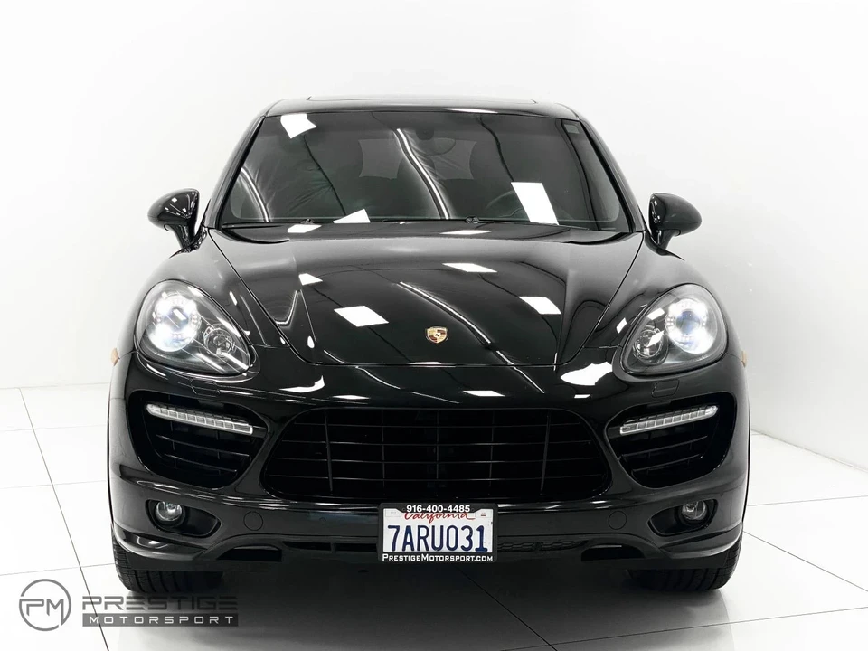 2013 Porsche 958 Cayenne GTS - Image 2 of 21