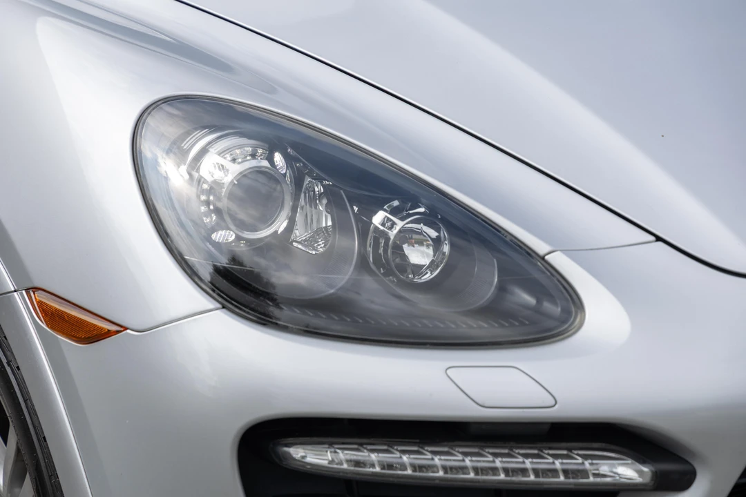 2013 Porsche 958 Cayenne GTS - Image 23 of 31