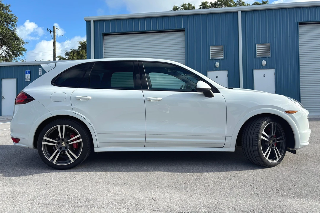 2013 Porsche 958 Cayenne GTS - Image 3 of 31