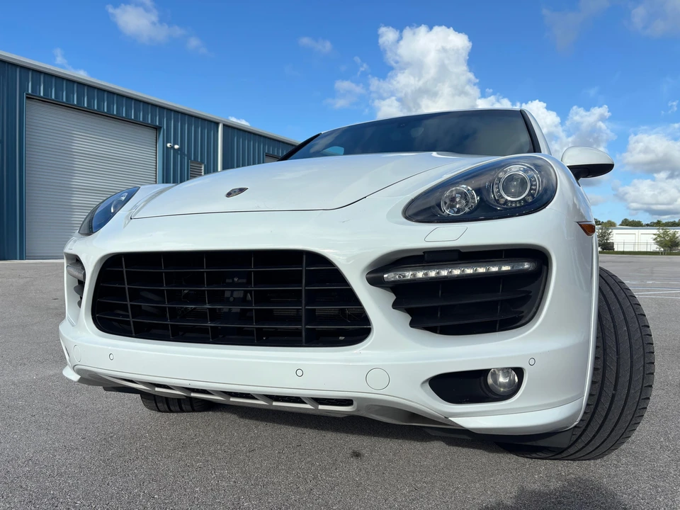 2013 Porsche 958 Cayenne GTS - Image 6 of 31