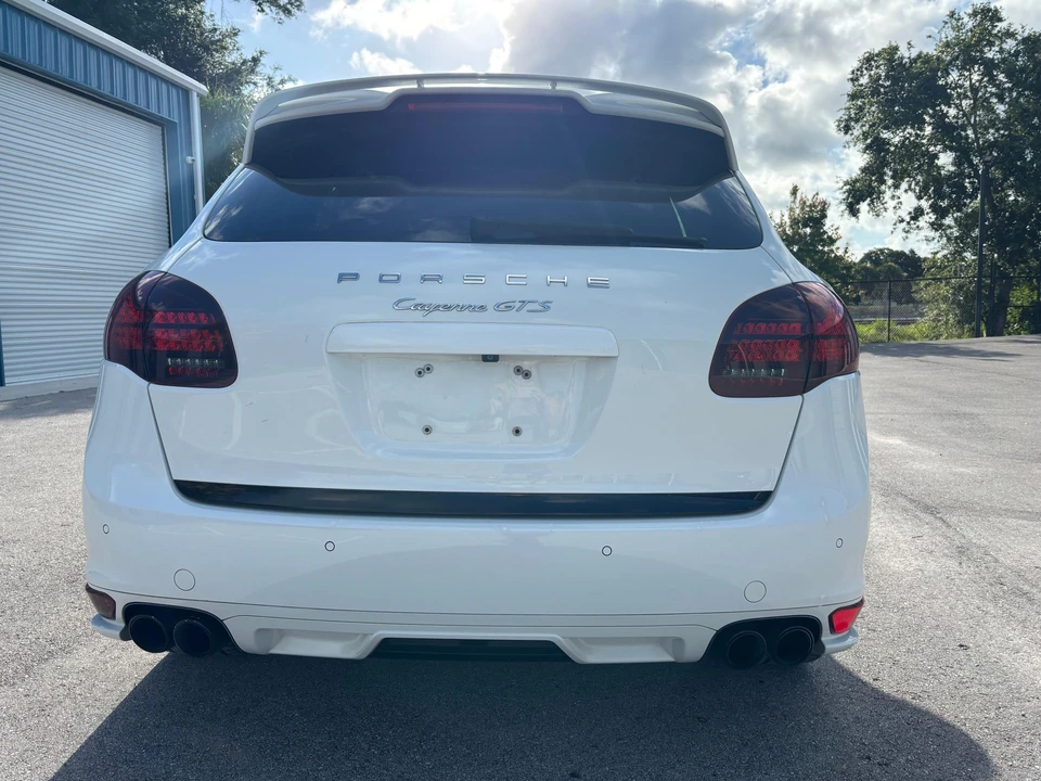 2013 Porsche 958 Cayenne GTS - Image 18 of 31