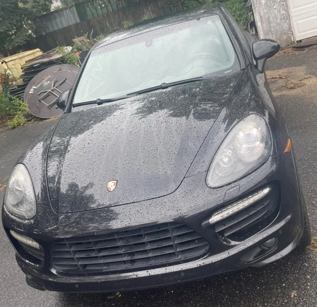 2013 Porsche 958 Cayenne GTS - Image 13 of 31