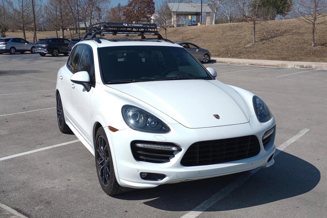 2013 Porsche 958 Cayenne GTS - Image 17 of 31