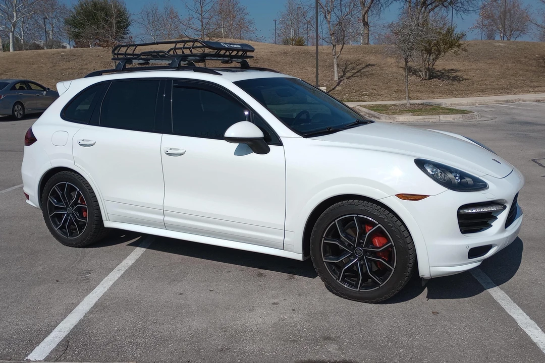 2013 Porsche 958 Cayenne GTS - Image 16 of 31