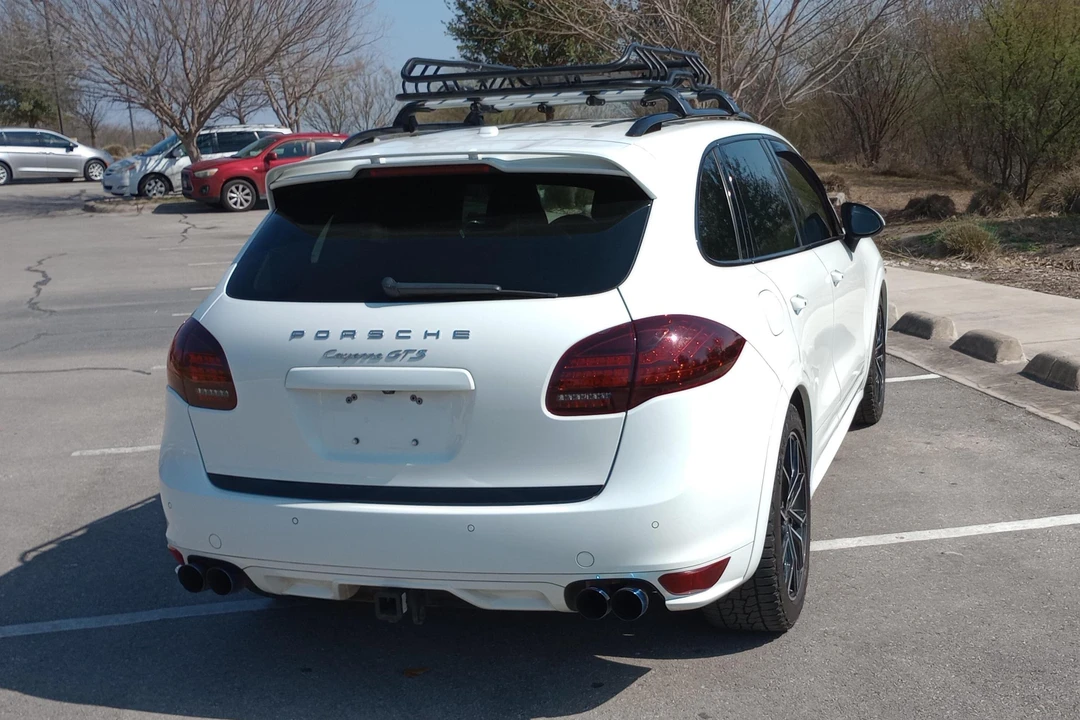 2013 Porsche 958 Cayenne GTS - Image 11 of 31