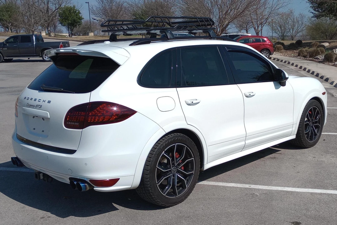 2013 Porsche 958 Cayenne GTS - Image 4 of 31