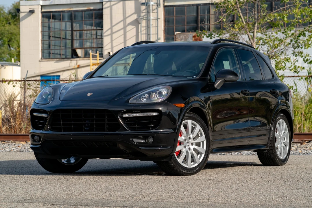 2013 Porsche 958 Cayenne GTS - Image 3 of 31