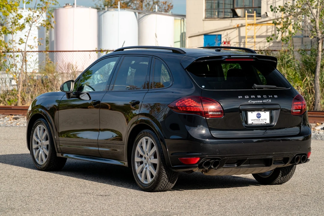 2013 Porsche 958 Cayenne GTS - Image 9 of 31
